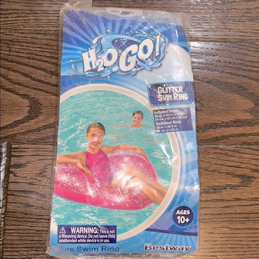 Bestway H2O GO! Glitter Swim Ring new in package 33x36x11 when inflated